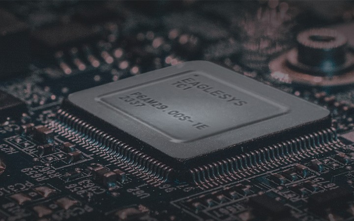 知識(shí)產(chǎn)權(quán)戰(zhàn)略引導(dǎo)FPGA芯片專利產(chǎn)品開發(fā)及產(chǎn)業(yè)化